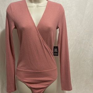 NWT Express pink ribbed, low-cut, long sleeve bodysuit